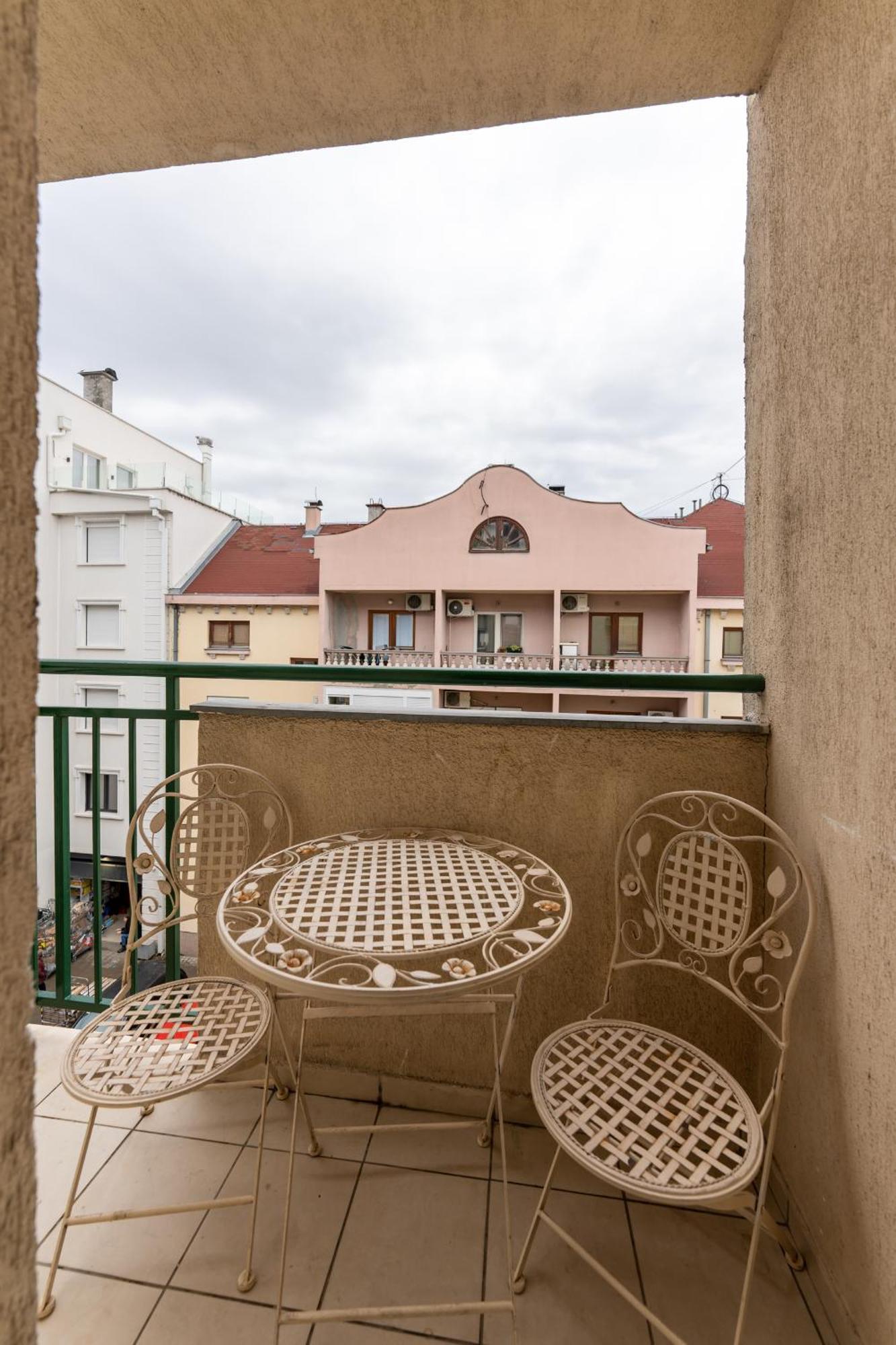 White House Ns Apartment Novi Sad Exterior foto
